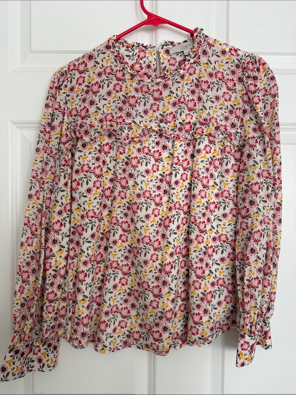 LOFT Cream Floral Ruffle Yoke Long-Sleeve Blouse